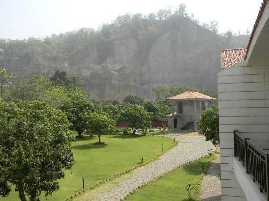 Jim Corbett Resort ラムナガル エクステリア 写真